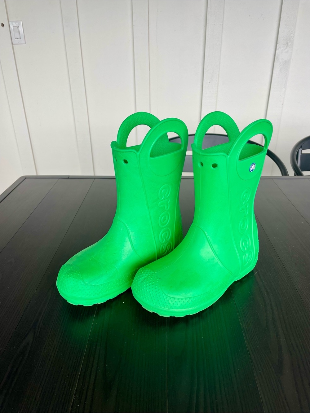 CROCS Big Kids Green Handle-It Rain Boots Sz 3